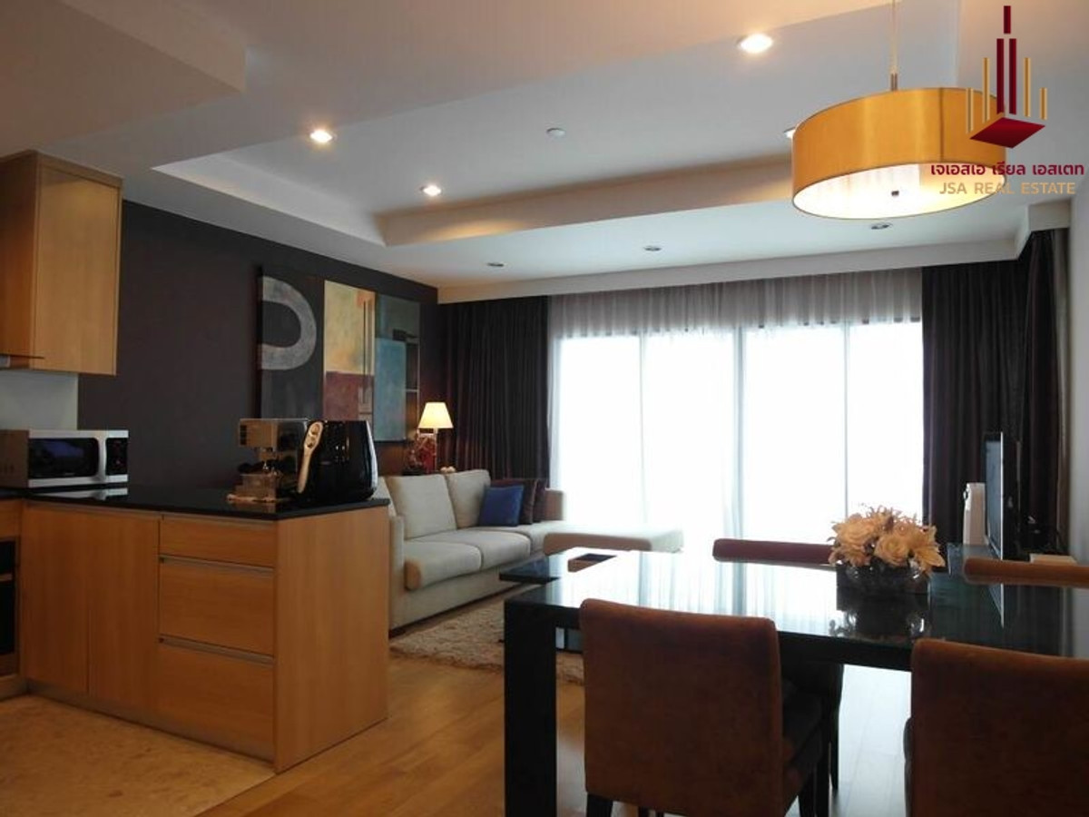 ✨ For  Rent: Sathorn Garden  Condo ✨  💰 Only 48,000 THB/month