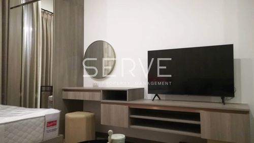 🔥3 MB🔥 - Studio with Partition Nice Room &amp; Nice Location High Fl. 25+ Close to BTS ON Nut 650 m. at KnightsBridge Prime Onnut Condo / For Sale