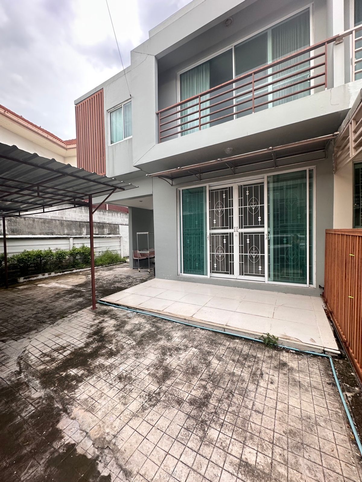 Sell Town Home Happy Home Soi Ram Inthra 101 (Happy Home Ramintra 101) Sell Town Home Happy Home Soi Ram Inthra 101 (Happy Home Ramintra 101)