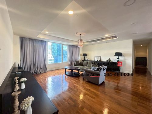 Pet Friendly (4 Bed 232 Sqm) 🐱🐶 RENT @BTS Thonglor - Rental Price (120,000 THB) Negotiable