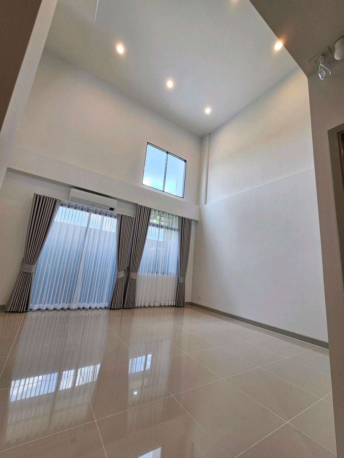 ‼️Home Office For Rent‼️ ✨Ready to Move in✨ โครงการ 𝐏𝐫𝐞𝐦𝐢𝐮𝐦 𝐏𝐥𝐚𝐜𝐞 พหลโยธิน-รามอินทรา  ใกล้ BTS สายหยุด (ใหม่เอี่ยม) – รูปที่ 3