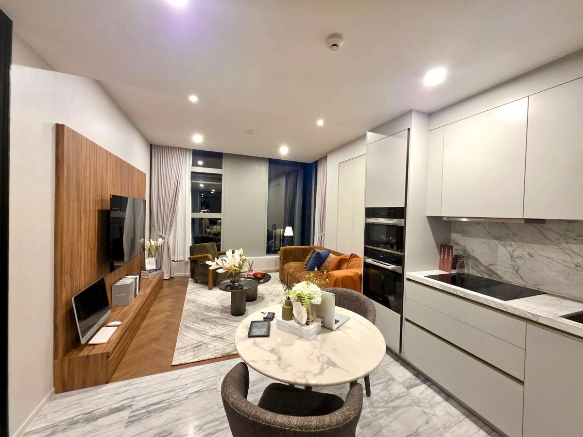 The Residences 38: 1Bed 1Bath 57SQM. Sell: 22,900,000 Ret: 90,000 AM: 0656199198 The Residences 38: 1Bed 1Bath 57SQM. Sell: 22,900,000 Ret: 90,000 AM: 0656199198