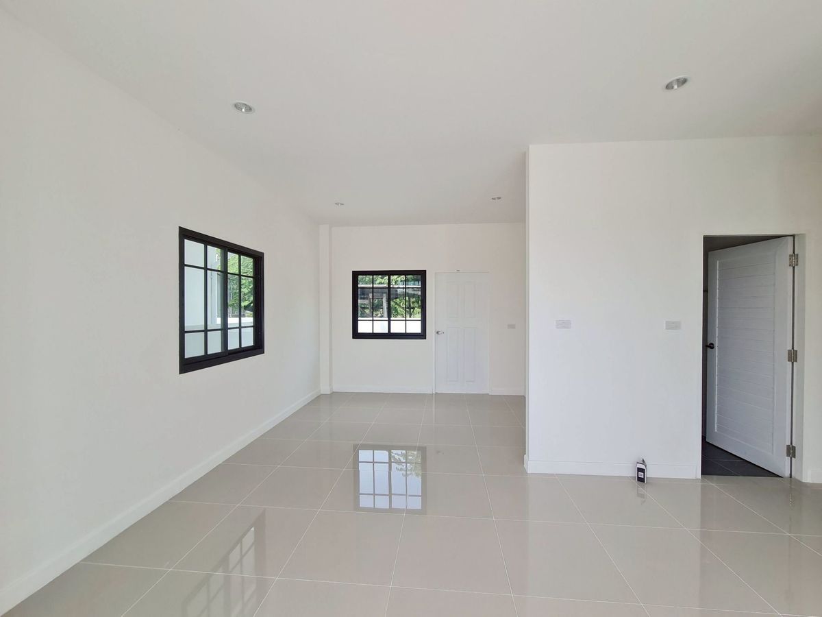 ขายด่วนบ้านเดี่ยวโครงการ ลิฟวิ่งเซนส์ 3 บ้านฉาง (Living Sense3)  – รูปที่ 4