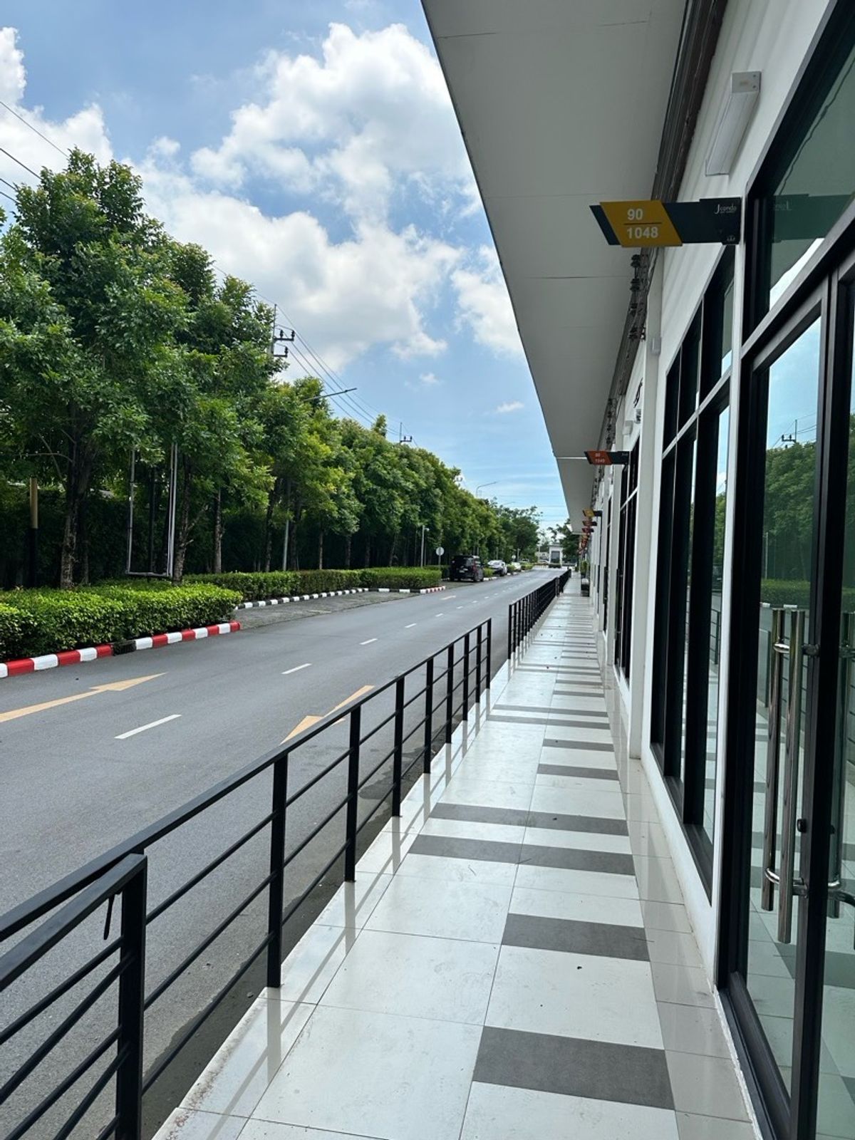 For rent (for office making) or other nail salons, registered company In the Joker Condo (Sathorn-Kanlapaphruek) For rent (for office making) or other nail salons, registered company In the Joker Condo (Sathorn-Kanlapaphruek)
