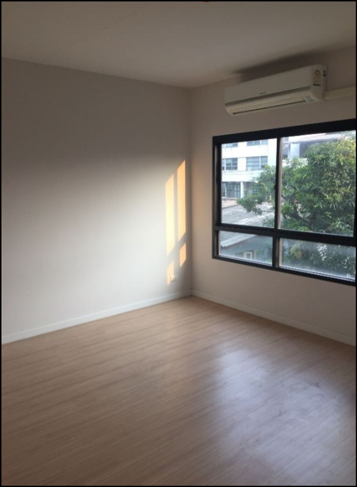 ขายห้องสตูดิโอขนาด 25 ตรม. ราคาล้านต้นๆ ห้องโครงการ 624 คอนโดเลต รัชดา 36 (FS5048) – รูปที่ 4