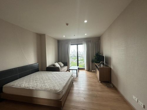 For Rent Condo , RHYTHM Sukhumvit 42 , BTS-Ekkamai , Phra Khanong , Khlong Toei , Bangkok , CX-18162