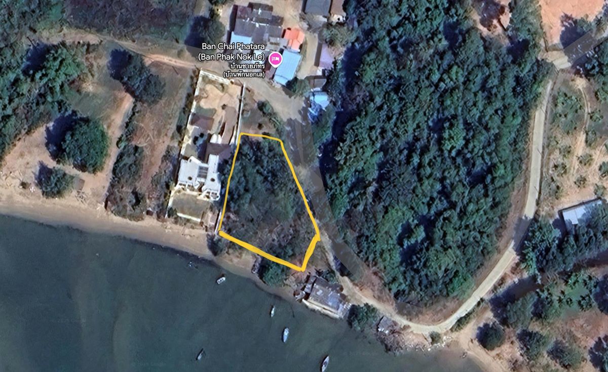 Land next to Chao Lao Beach