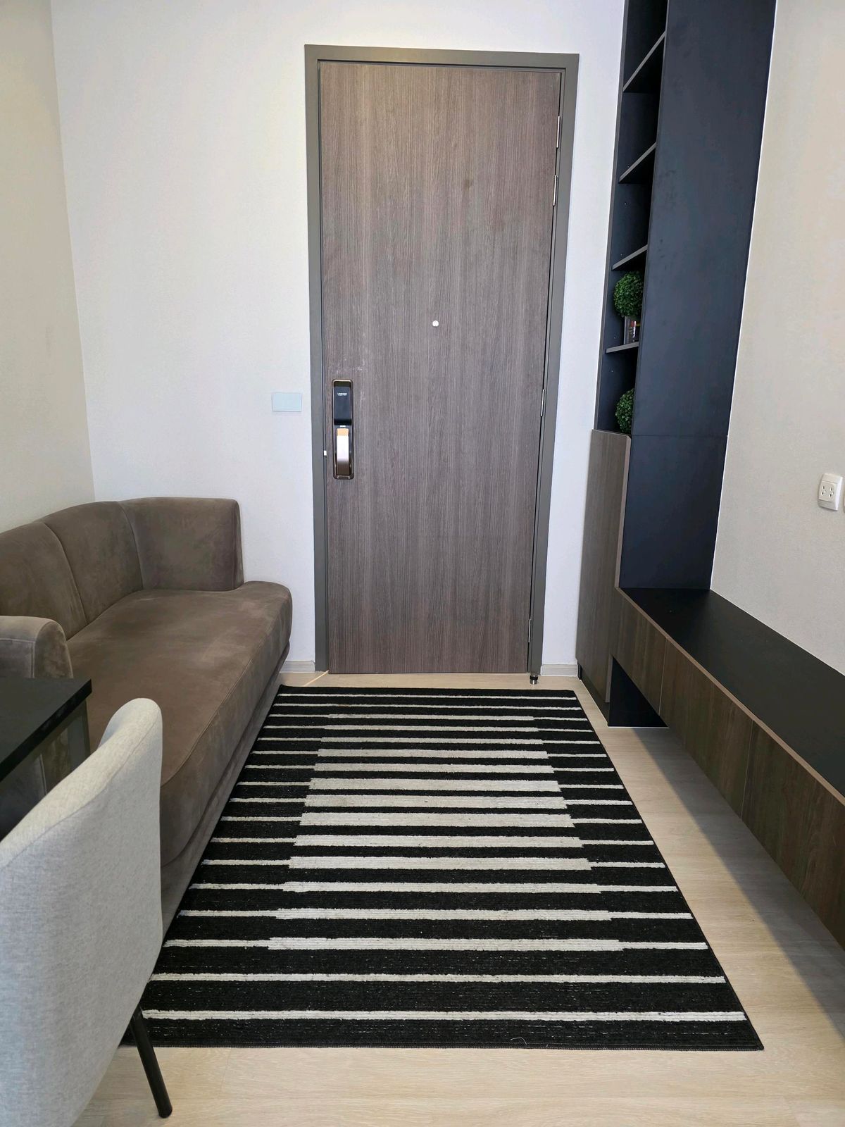 🚩For Rent : The Privacy Jatujak / 27 Sqm. / fl.11 / Saint John View 🚩For Rent : The Privacy Jatujak / 27 Sqm. / fl.11 / Saint John View