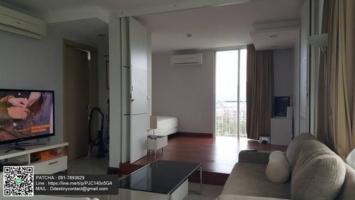 Luxury condo for sale, beautiful room, ready to stay, beautiful view, very good atmosphere  In the heart of Phuket city, convenient to travel.