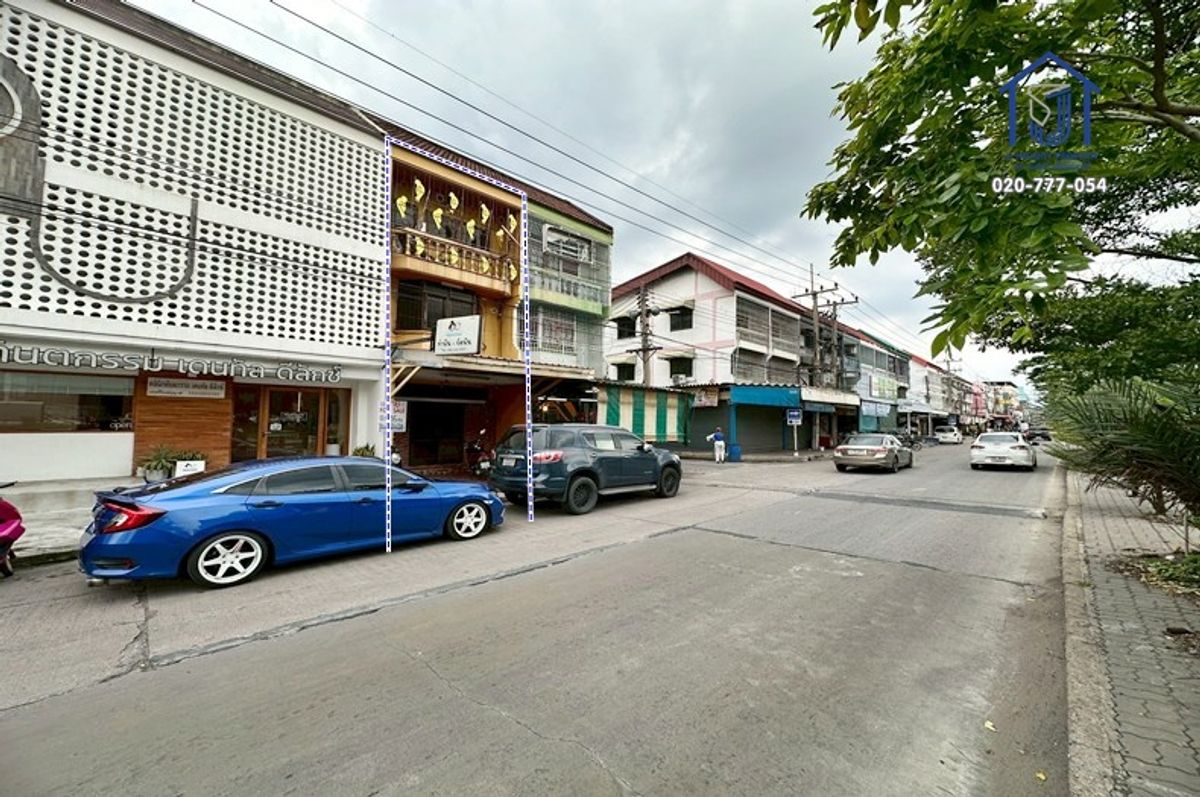 ขายอาคารพาณิชย์ 3ชั้น ถนนนวนคร1 ซอยไทยธานี ใกล้นิคมอุตสาหกรรมนวนคร
