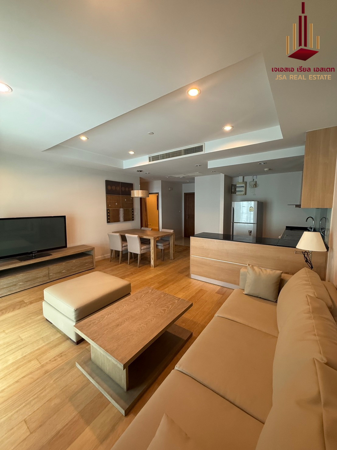 ✨ For Rent: Sathorn Garden  Condo ✨  💰 Only 45,000 THB/month