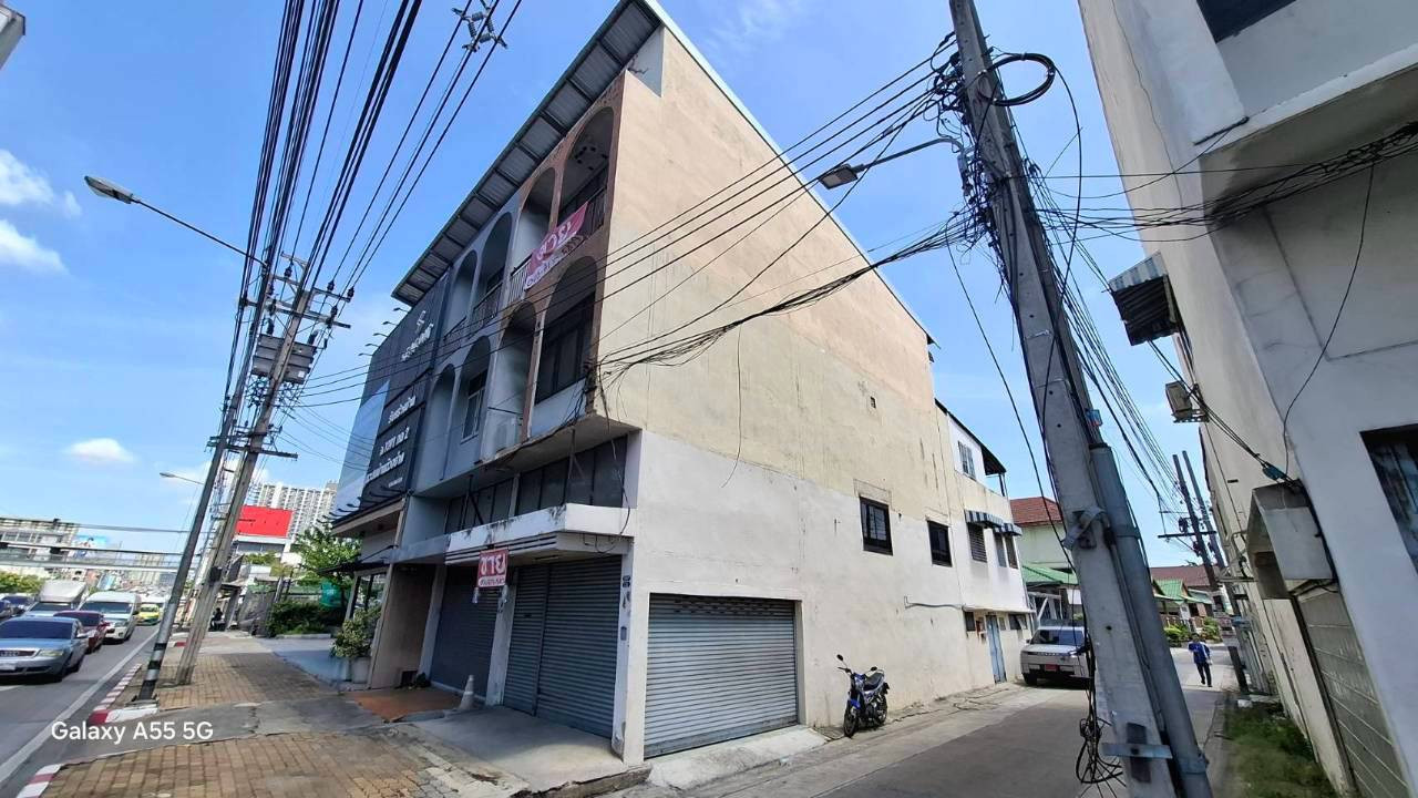 ขาย ตึกแถว 20 ตร.ว. ตึกห้องมุม ติดถนนงามวงศ์วาน ซอย7  – รูปที่ 2