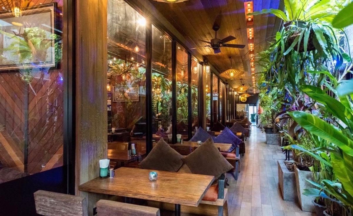 📌 ปล่อยเช่า ร้านอาหารพร้อมตกแต่ง ในทองหล่อ Indoor - Out Door ขนาดพื้นที่ 355 ตรม 📌 Rental : Resturant with Stunning Decoration in Thonglor , 355 sqm 🔥🔥Rental Price : 250,0000 THB / Month 🔥🔥 𝗪𝗲 𝗮𝗿𝗲 𝗝𝘂𝘇𝗺𝗮 – รูปที่ 3