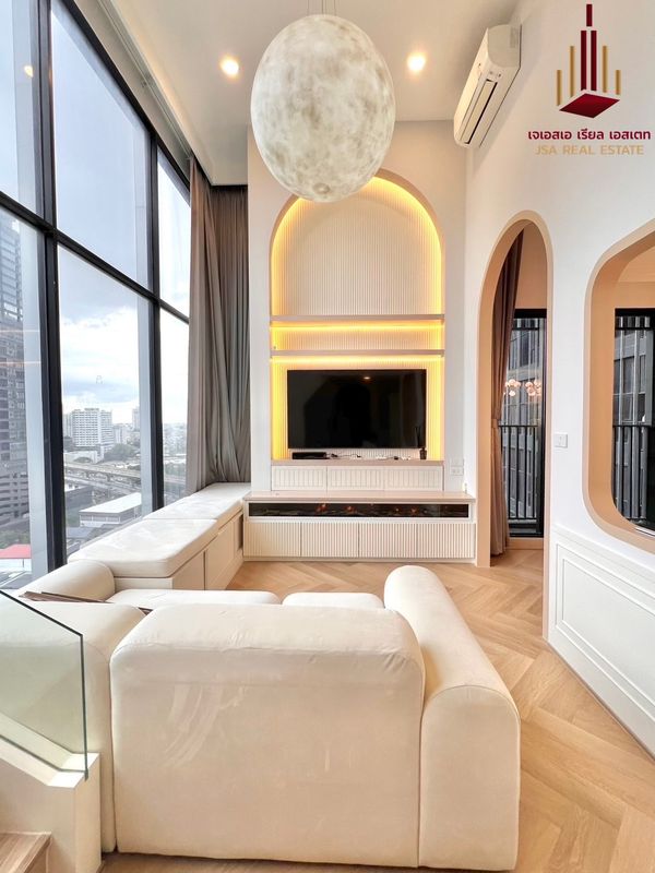 ✨ For Rent: KnightsBridge Space Ratchayothin Condo ✨ 💰 Only 45,000 THB/month