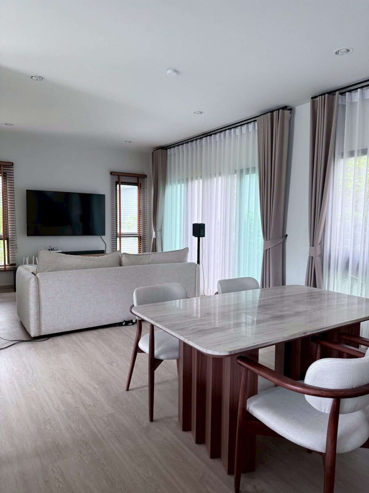 🏡😊 ให้เช่าบ้าน สราญสิริ รามคำแหง พร้อมเข้าอยู่ – รูปที่ 3