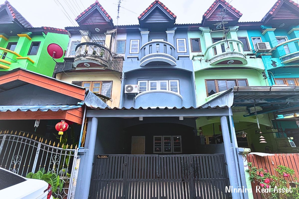 3 -story townhouse for sale, Pongsirichai Village, 4 Nong Khaem Petchkasem 81, Bangkok 3 -story townhouse for sale, Pongsirichai Village, 4 Nong Khaem Petchkasem 81, Bangkok