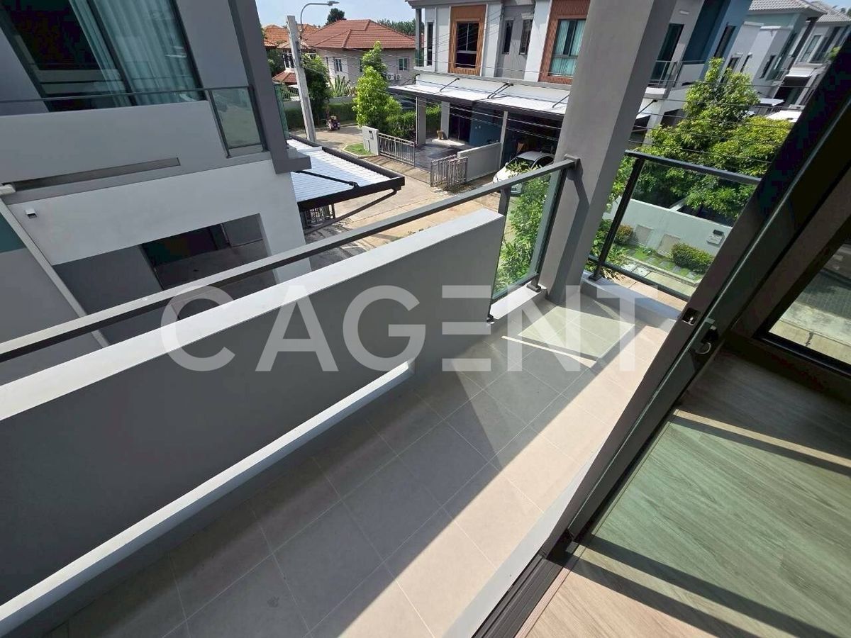 ขายด่วน บ้าน “นิรติ ดอนเมือง“ ติดถนนเชิดวุฒากาศ ใกล้สนามบินดอนเมือง – รูปที่ 4