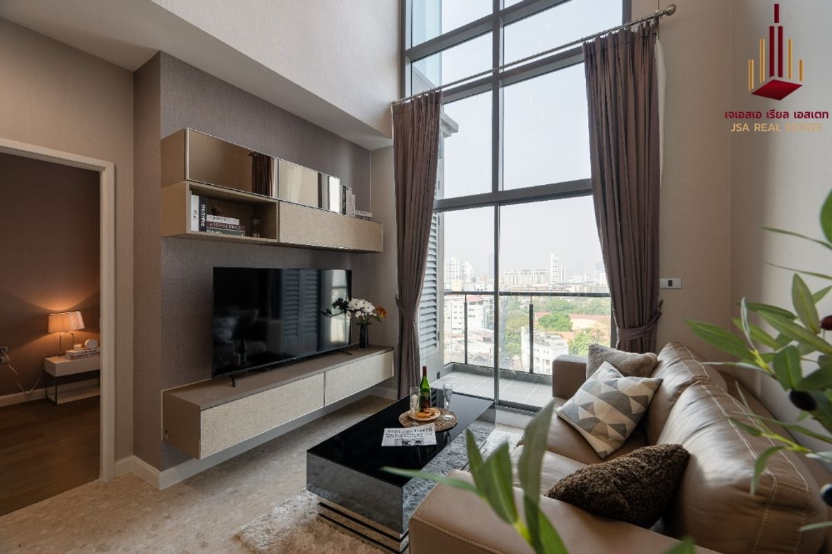 ✨ For Rent: The Crest Sukhumvit 34 Condo ✨  💰 Only 85,000 THB/month
