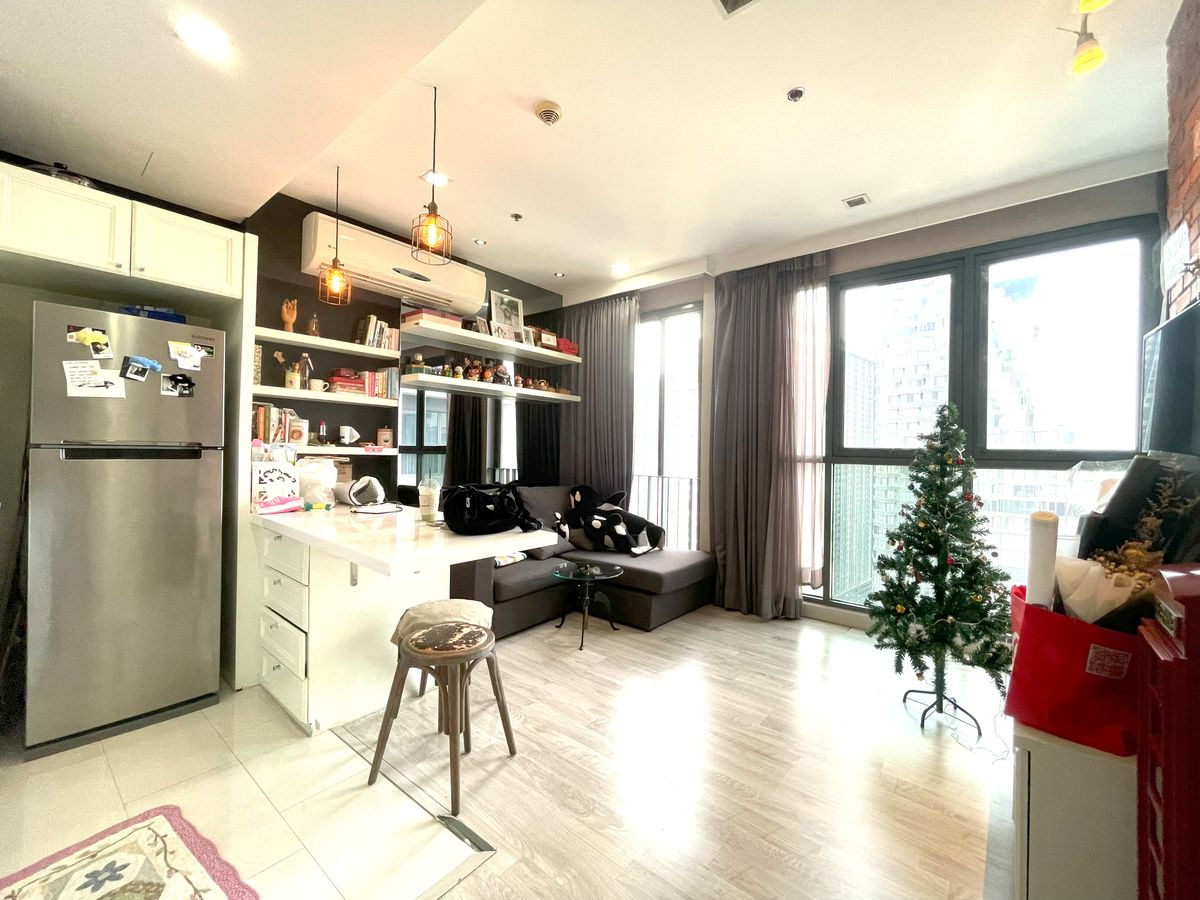 ขายคอนโด Duplex 2 ชั้น 2 ที่จอดรถ ไอดีโอ โมบิ พระราม 9 ทำเลทอง ตรงข้าม Central พระราม 9 ใกล้ MRT พระราม 9