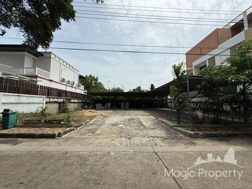ขายที่ดิน ในโครงการบ้านผกามาศ ซอยปรีดี พนมยงค์ 14 ถนนสุขุมวิท 71 เขตสวนหลวง กรุงเทพฯ