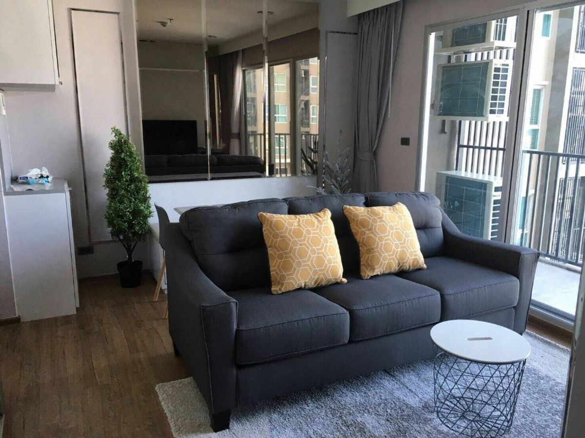 Condo for rent, Fuse Chan-Sathorn 2 Bedrooms Tel.099-998-3897 Condo for rent, Fuse Chan-Sathorn 2 Bedrooms Tel.099-998-3897