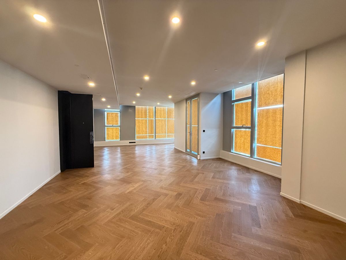 The Residence 38: 4BED 4BATH 222.5SQM. 115,700,000 AM: 0656199198