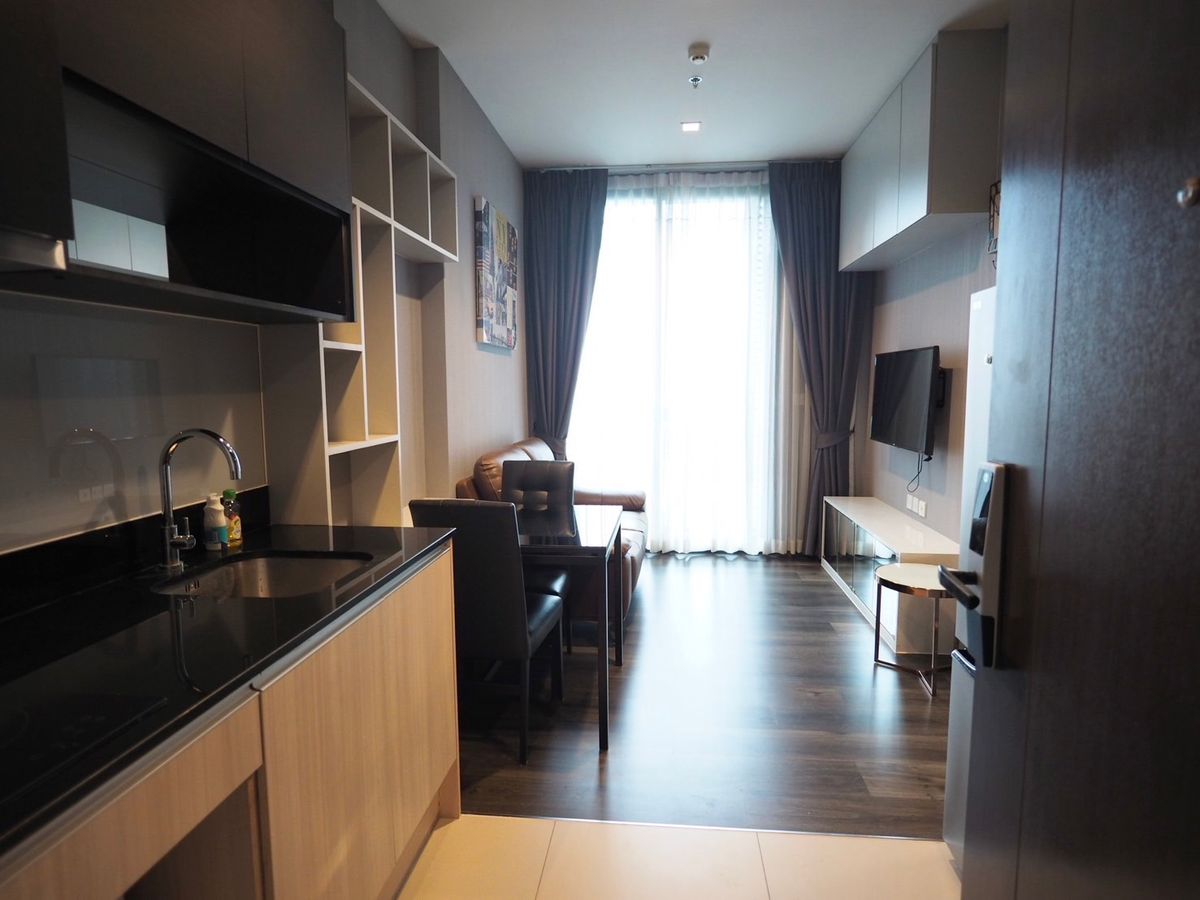 For rent Edge Sukhumvit 23 fully furnished (S03-2126) For rent Edge Sukhumvit 23 fully furnished (S03-2126)