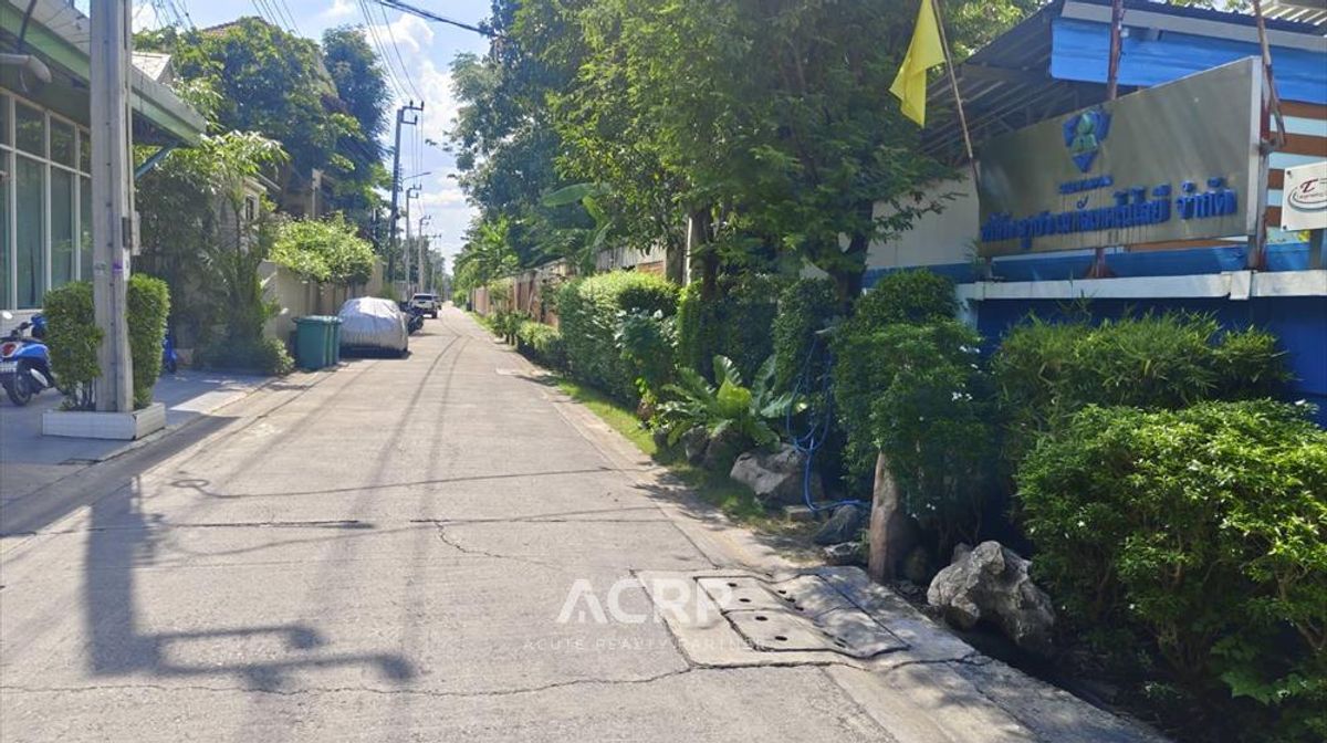 ขายที่ดินพร้อมโกดังและโรงงานย่านกรุงเทพกรีฑา สามารถทุบทิ้งสร้างเป็นคอนโดหรือทาวเฮ้าส์ได้ – รูปที่ 2