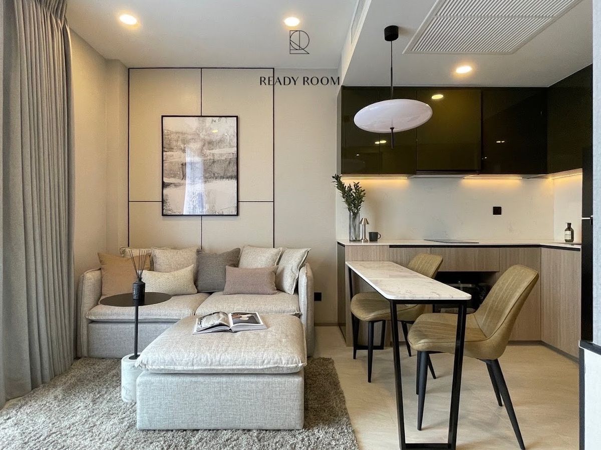 Very beautiful room. Cooper Siam - Price Negotiable !!! Close to MRT Sam Yan Very beautiful room. Cooper Siam - Price Negotiable !!! Close to MRT Sam Yan
