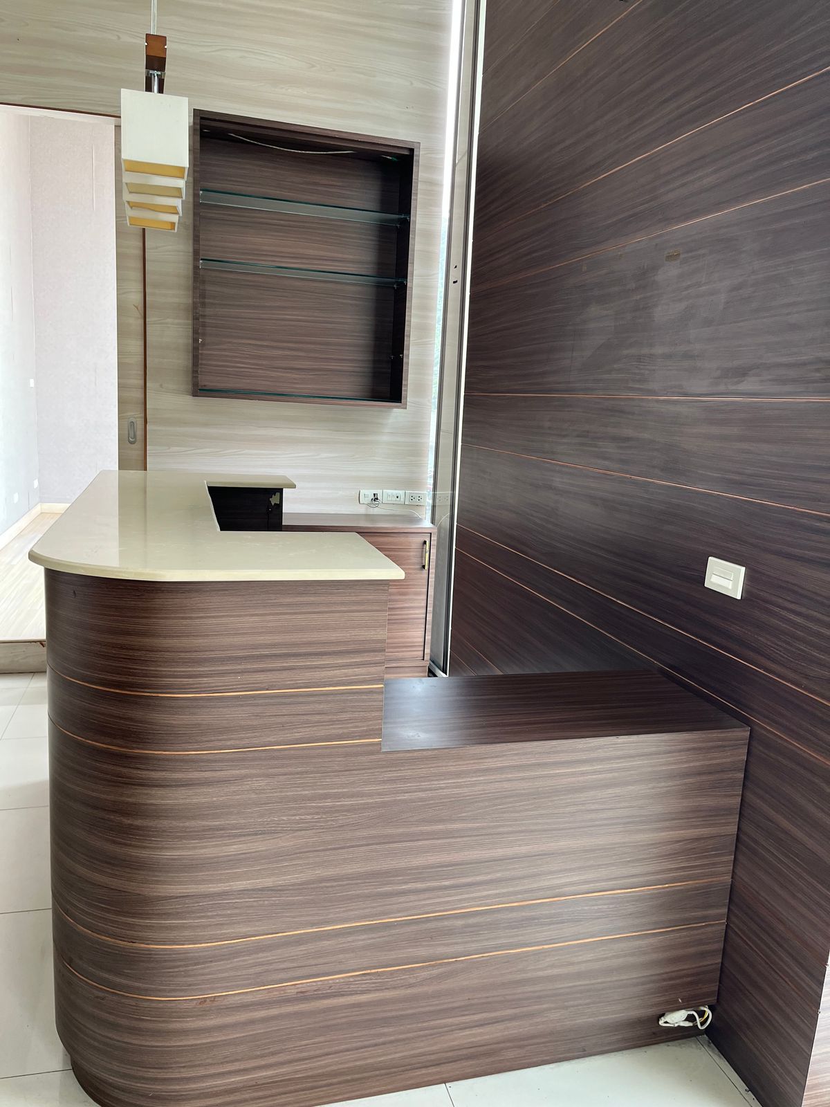 Decorative space for rent with equipment In a foreigner Decorative space for rent with equipment In a foreigner