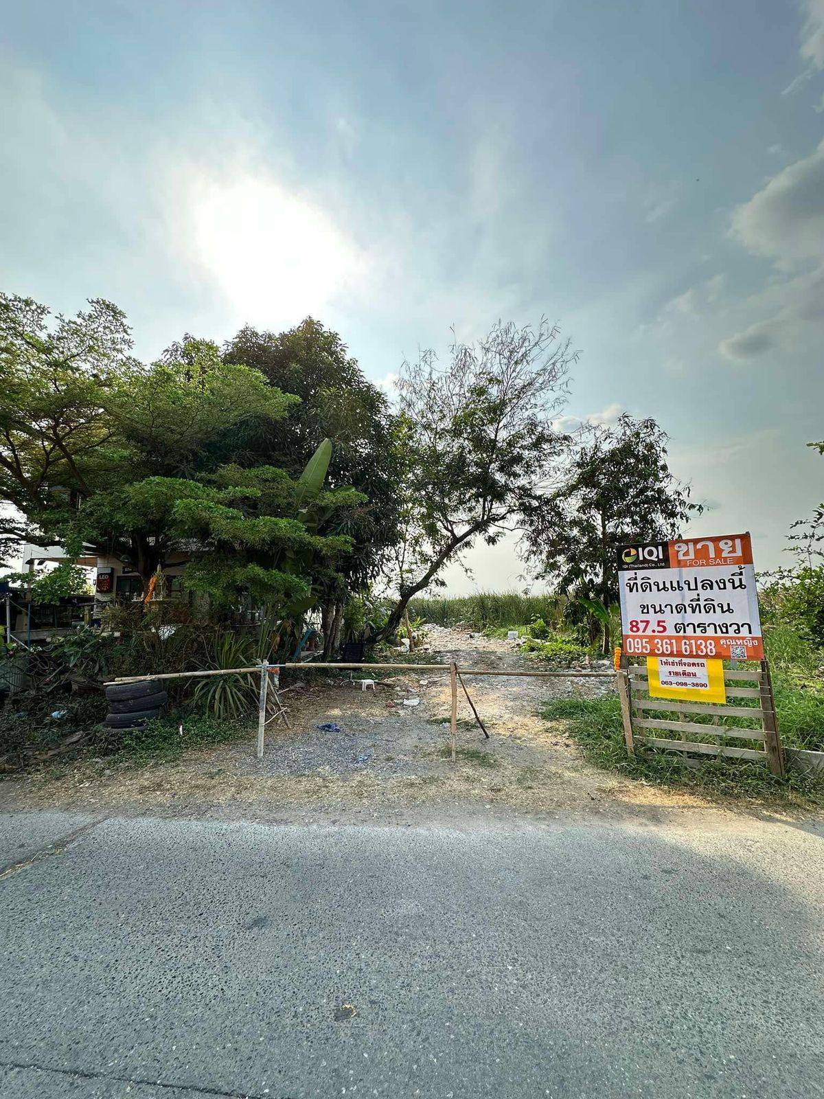 Land in Soi Rangsit, Nakhon Nayok 17, Prachathipat Subdistrict, Thanyaburi District, Pathum Thani Province (into the alley from Rangsit, Nakhon Nayok 17 distance 600 meters) Land in Soi Rangsit, Nakhon Nayok 17, Prachathipat Subdistrict, Thanyaburi District, Pathum Thani Province (into the alley from Rangsit, Nakhon Nayok 17 distance 600 meters)