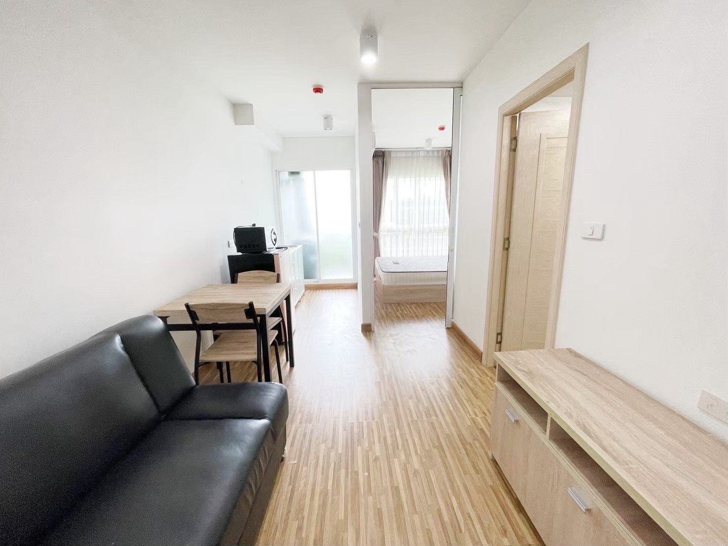 Ⓜ️ Rent a condo, Iris Vesgate, near Central Bang Yai 🚄 MRT Khlong Bang Phai 🌟 with washing machines Ⓜ️ Rent a condo, Iris Vesgate, near Central Bang Yai 🚄 MRT Khlong Bang Phai 🌟 with washing machines