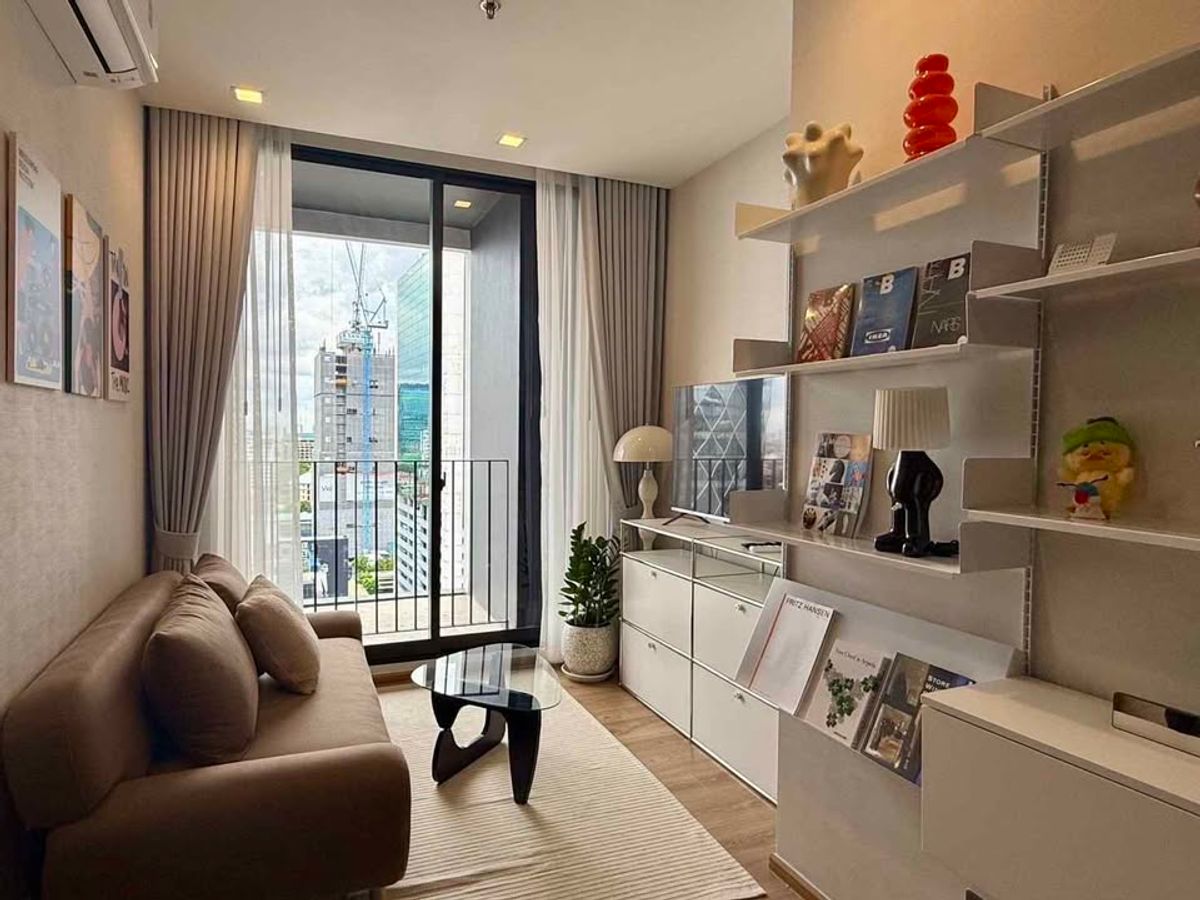 คอนโดระดับ Super Luxury Class- Noble Around Ari - 1Bedroom วิวไม่บล็อค เฟอร์นิเจอร์และเครื่องใช้ไฟฟ้าครบ ติดBTS Ari คอนโดระดับ Super Luxury Class- Noble Around Ari - 1Bedroom วิวไม่บล็อค เฟอร์นิเจอร์และเครื่องใช้ไฟฟ้าครบ ติดBTS Ari