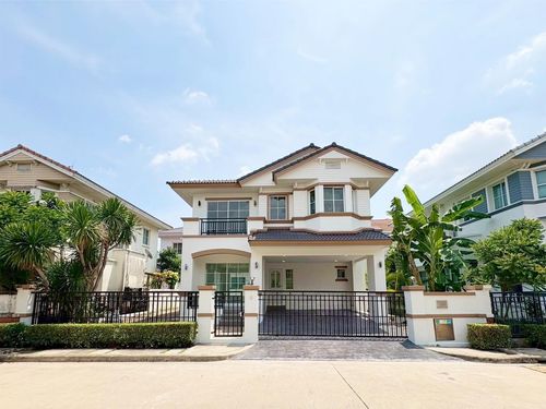 SDH for sale, newly renovated, Manthana Pinklao-Rama 5, 56 sqw, near The Walk Ratchapruek