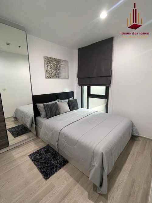 ✨ For Sale: Centric Huai Khwang Station Condo ✨  💰 Only 3,190,000 THB