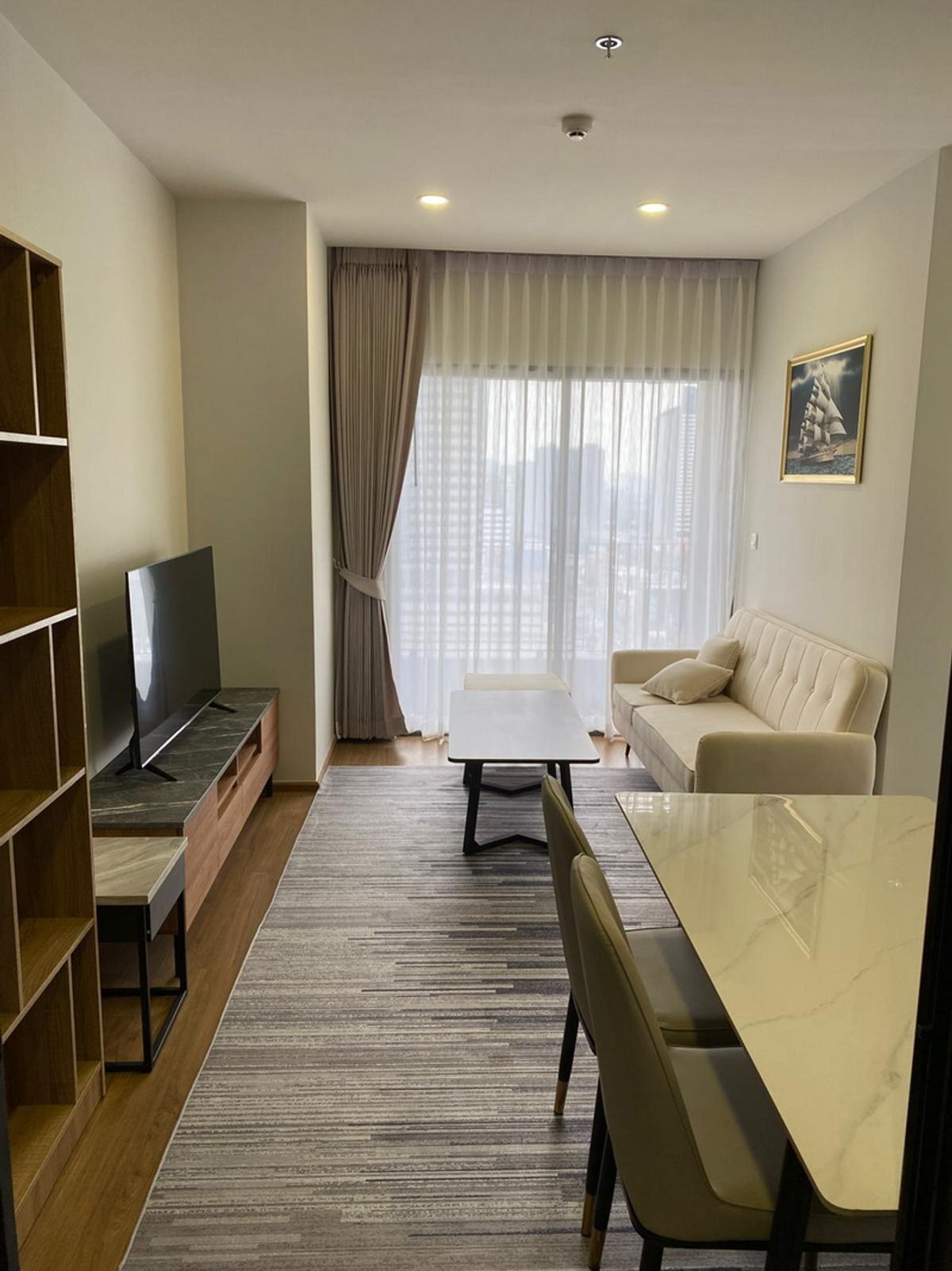 ขาย คอนโด 2 ห้องนอน ขนาด 54 ตรม. ถนนเพชรบุรี – รูปที่ 2