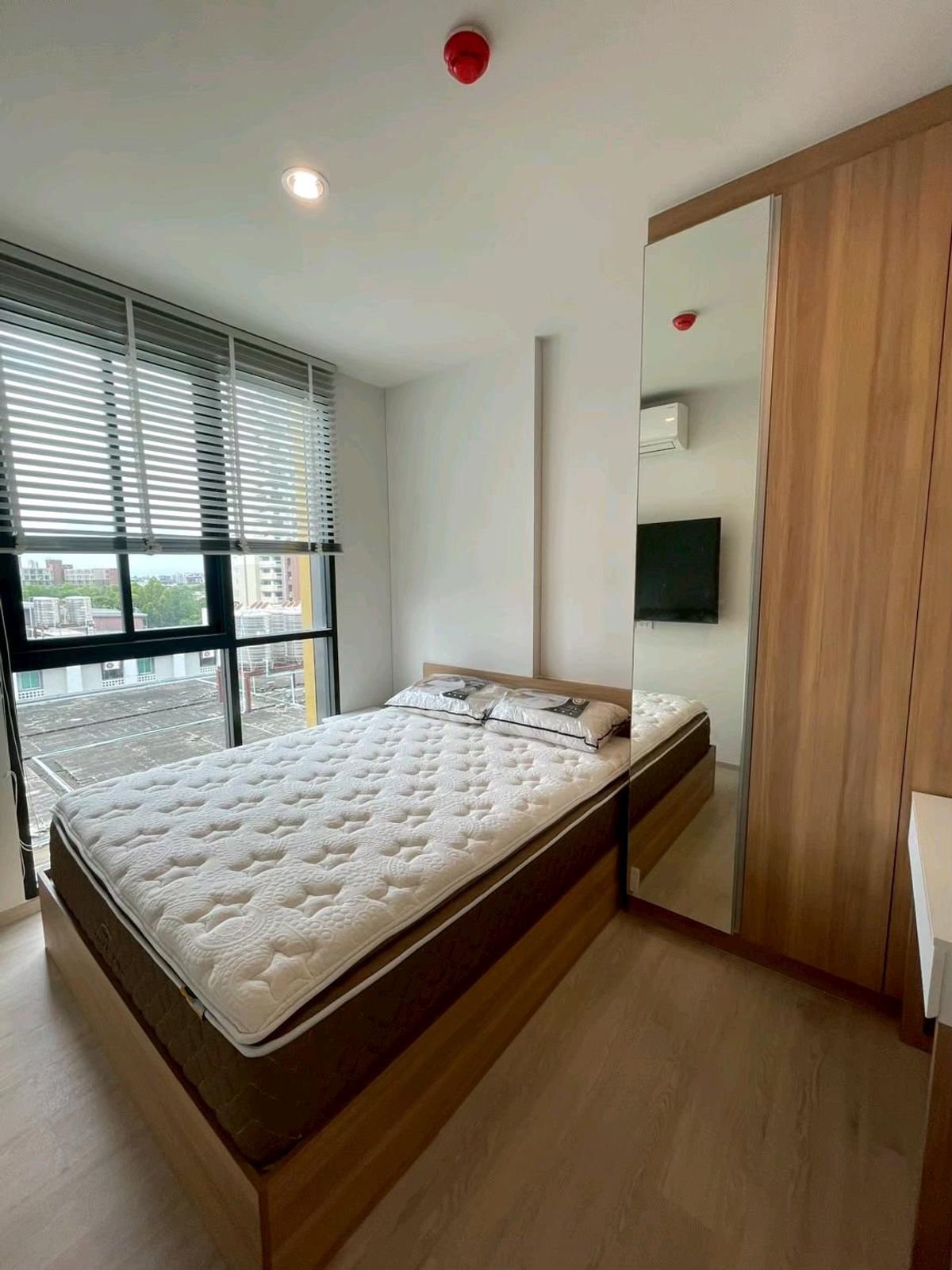 Property Finder (Agent ประจำโครงการ) ให้เช่าคอนโดนิว โนเบิล เซ็นเตอร์ (Nue Noble Centre Bangna) ✨️ นัดชมห้อง 🟥LINE : @pfbkk Property Finder (Agent ประจำโครงการ) ให้เช่าคอนโดนิว โนเบิล เซ็นเตอร์ (Nue Noble Centre Bangna) ✨️ นัดชมห้อง 🟥LINE : @pfbkk