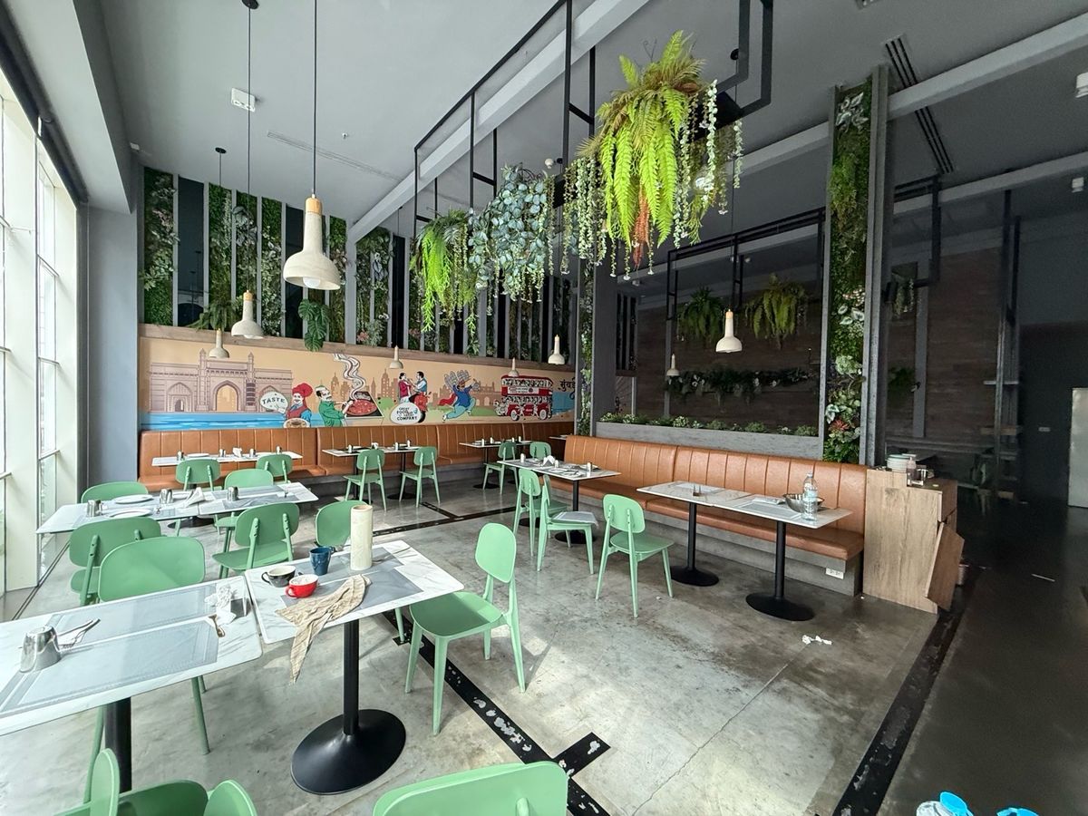 📌 Rental : Resturant With Full Equipment in Prompong , 200 sqm , High Ceilings 📌 ปล่อยเช่า ร้านอาหาร พร้อมอุปกรณ์ในพร้อมพงศ์ สามารถ เปิดร้านได้เลย เพดานสูง ขนาด 200 ตรมา🔥🔥Rental price : 250,000 THB / month 🔥🔥📱 𝙏𝙚𝙡 : 061-9979915 📱 𝙇𝙞𝙣 – รูปที่ 3