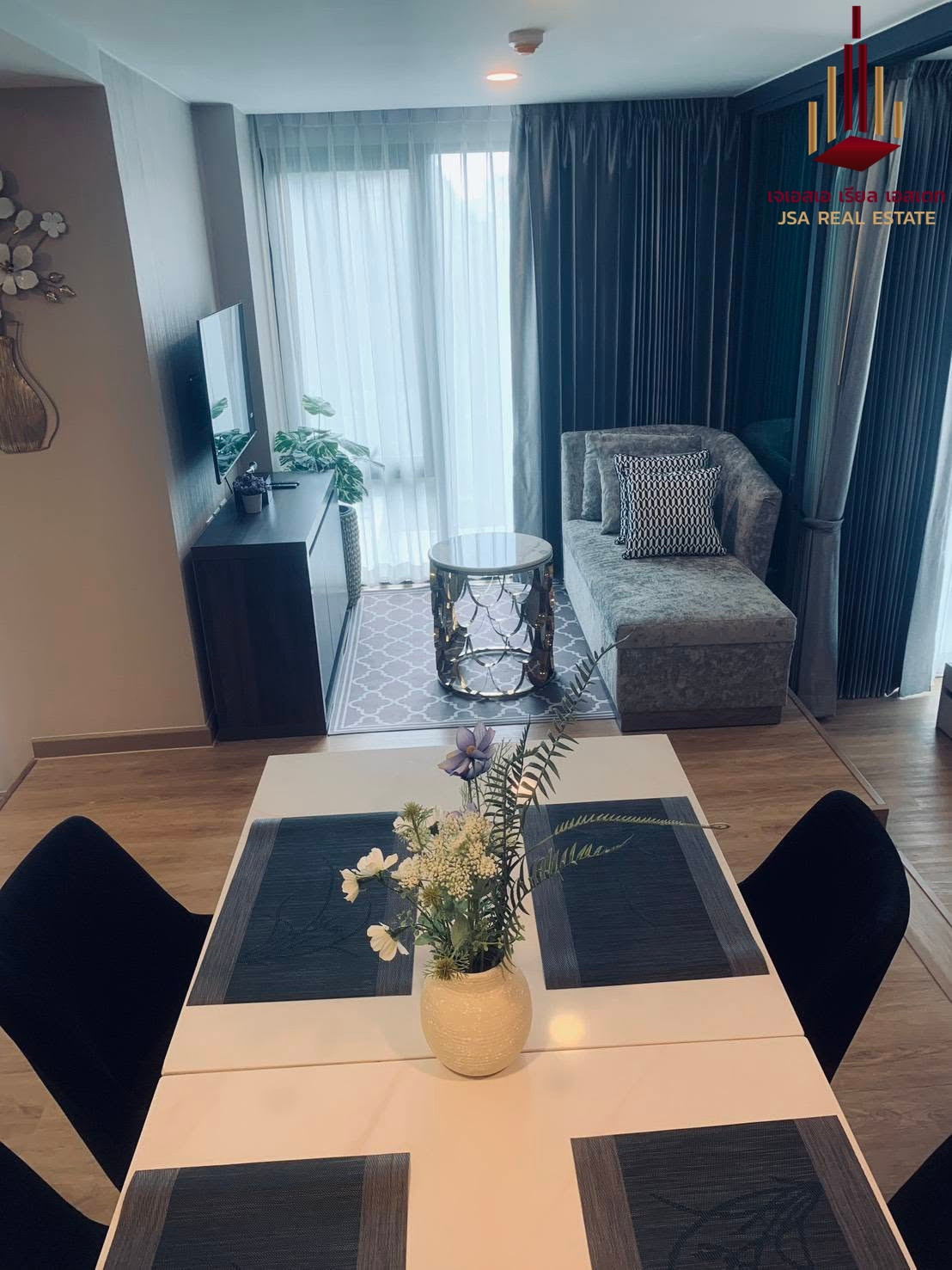 ✨ For Rent: Lloyd Soonvijai - Thonglor Condo ✨ 💰 ONLY 22,000 THB/Month