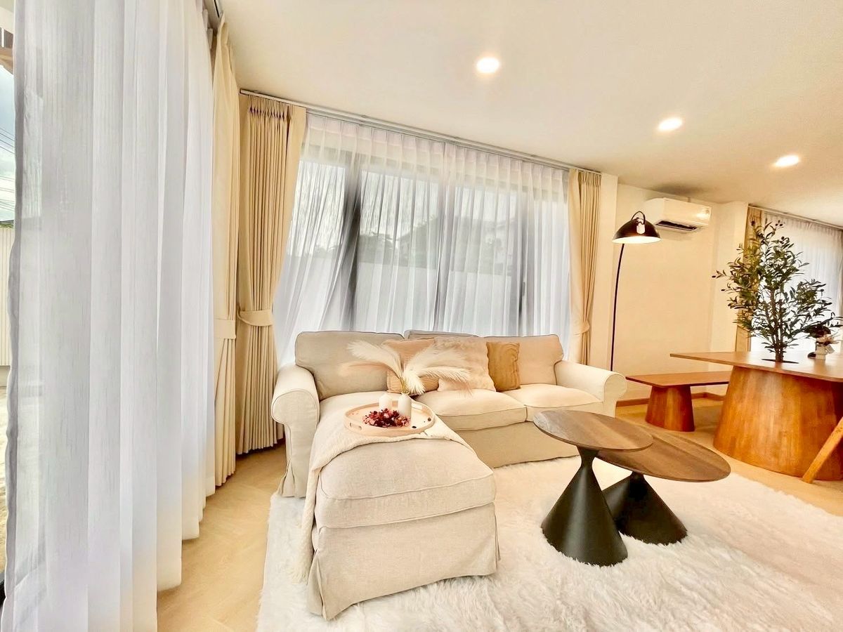 ✨บ้านเดี่ยว 2 ชั้น ซอยพัฒนาการ 69 รีโนเวทใหม่ทั้งหลัง ✨บ้านเดี่ยว 2 ชั้น ซอยพัฒนาการ 69 รีโนเวทใหม่ทั้งหลัง