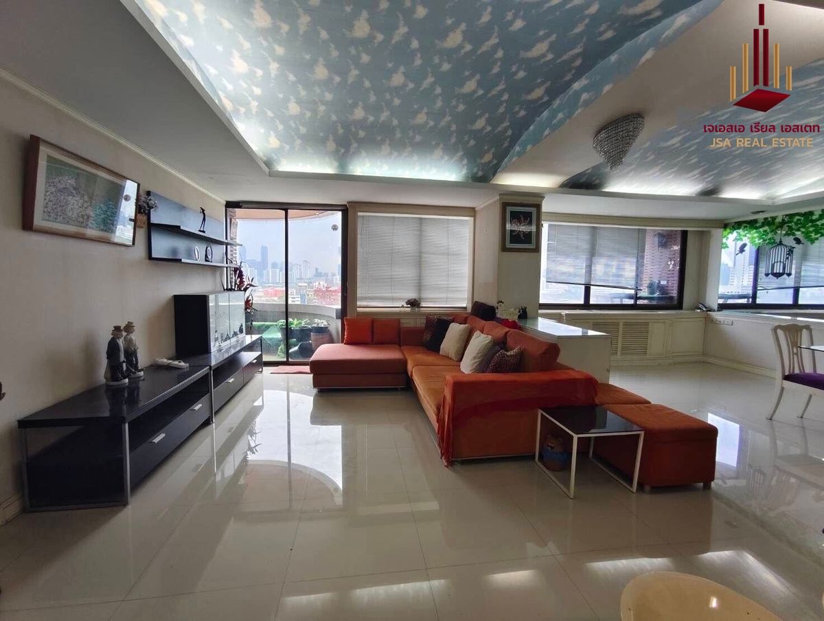 ✨ For Sale: Royal Nine Residence Condo ✨  💰 Only 5,990,000 THB