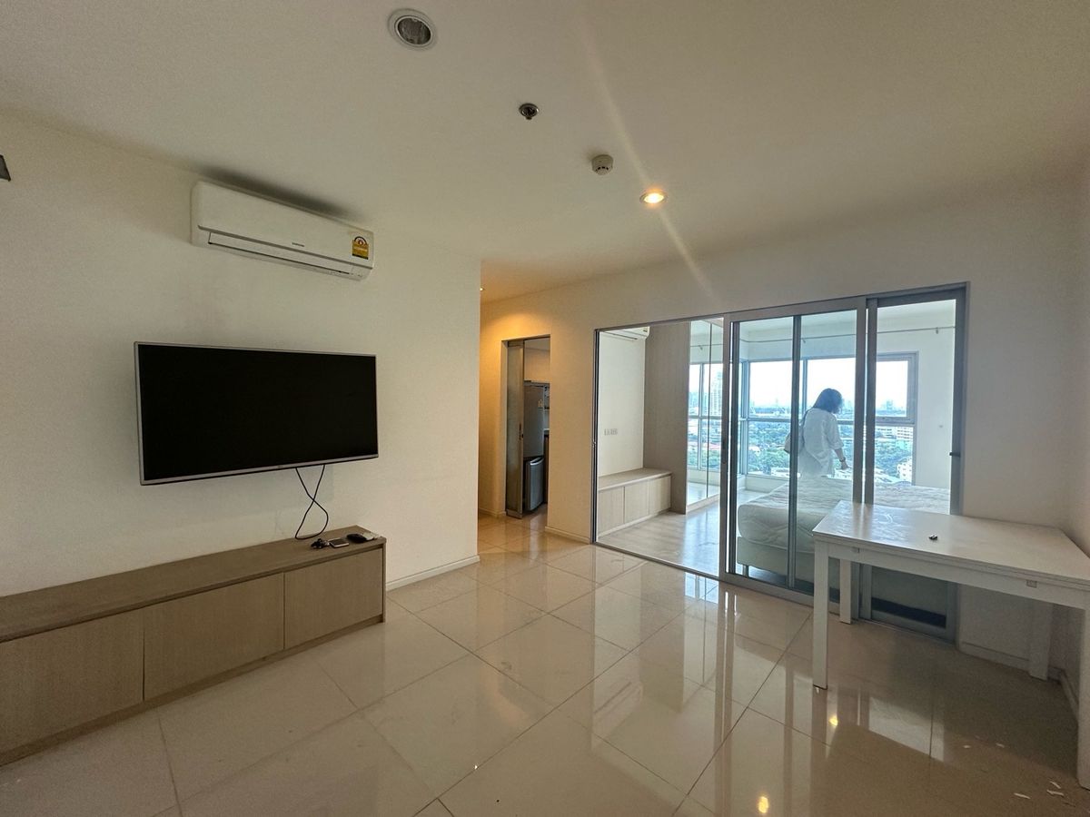 ขายคอนโดขนาด 1 ห้องนอน วิวสวยไม่บล็อค เหมาะแก่การลงทุนหรืออยู่อาศัยเอง ขายตามสภาพ ราคาดี ขายคอนโดขนาด 1 ห้องนอน วิวสวยไม่บล็อค เหมาะแก่การลงทุนหรืออยู่อาศัยเอง ขายตามสภาพ ราคาดี