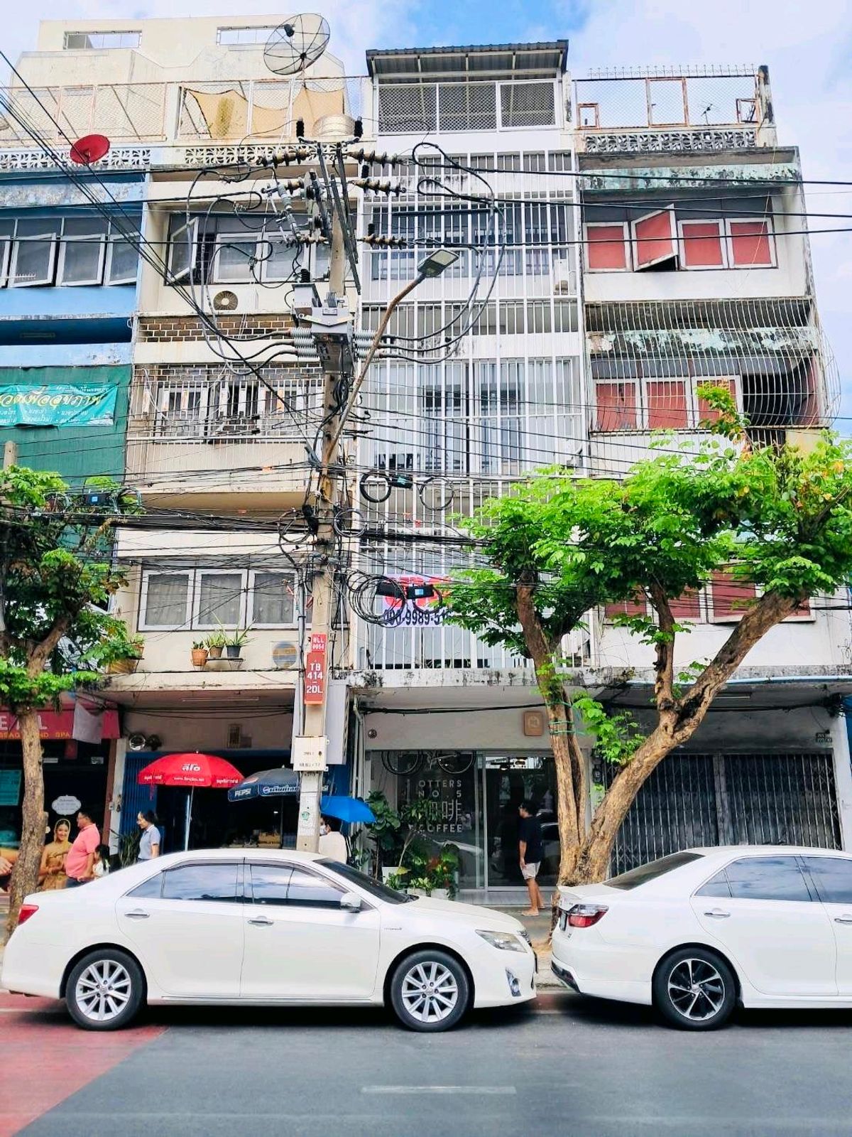 Rent a 5 -story commercial building. Commercial building on the road 50,000 per month. Interested call 0928242499 Line Paolin1. Rent a 5 -story commercial building. Commercial building on the road 50,000 per month. Interested call 0928242499 Line Paolin1.
