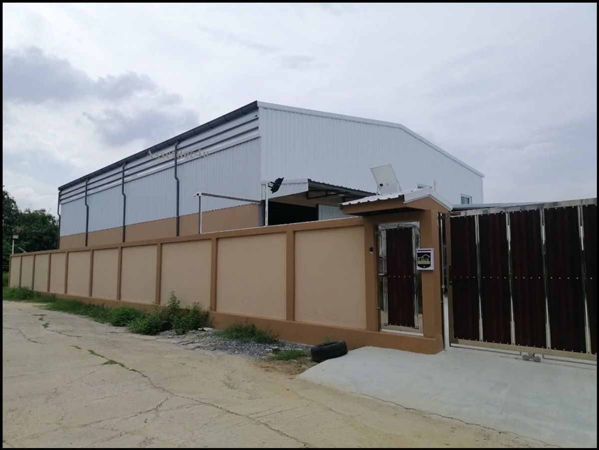 AW577 for rent office warehouses, accommodation, area of ​​200 sq.w., Soi Lampho, Bang Bua Thong, near Sarasas School Personal warehouse with fences Big car can enter