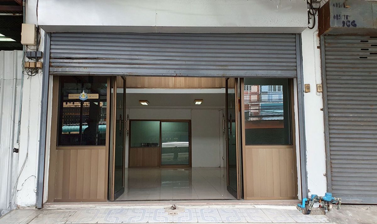Call : 096-995-9516 Commercial building 4.5-story for sale in (Min Buri Market) Soi Sihaburanukit 11, Min Buri District (New renovate) Ready to move in – รูปที่ 4