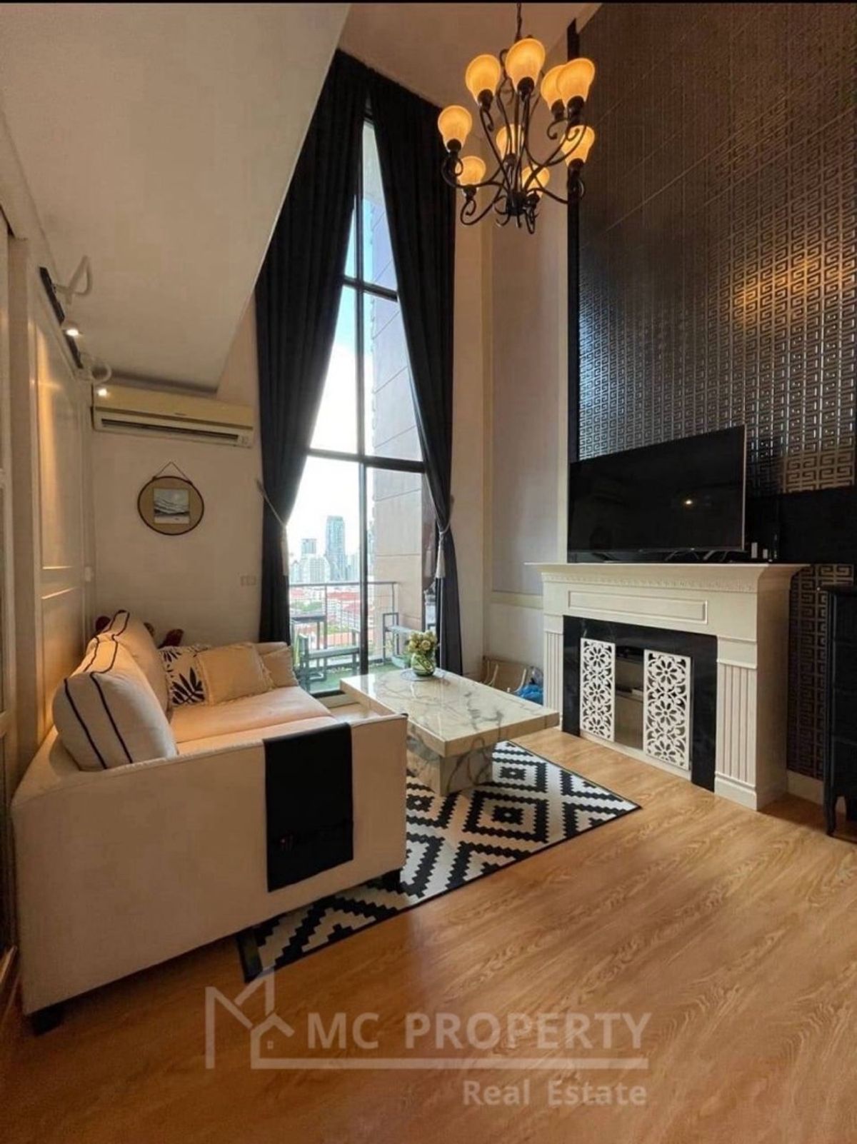 Villa Asoke 2 bedroom duplex 30fl++ 102sqm for sale only 16.5Mb please contact 0816878954 Villa Asoke 2 bedroom duplex 30fl++ 102sqm for sale only 16.5Mb please contact 0816878954