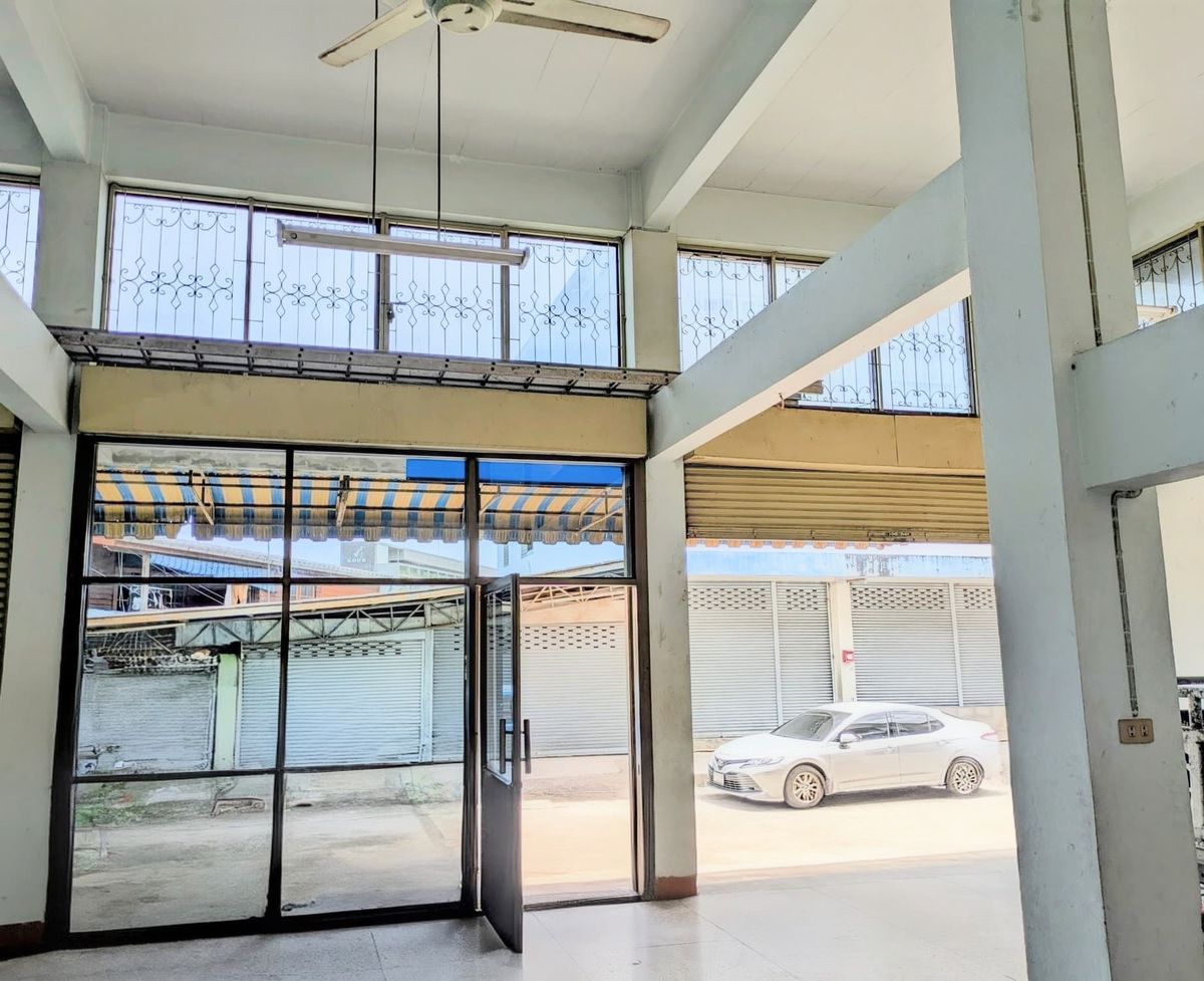 Office for rent Warehouse factory for rent Rama 2 Soi 33. Industrial buildings for rent 450 meters from main road, near Rama 2 expressway. Large space with a total of 960 sq.m.  – รูปที่ 2