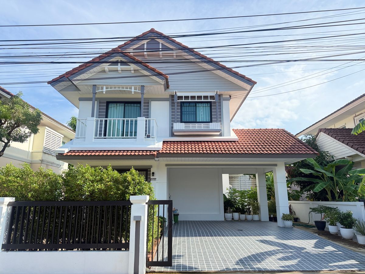 ด่วน! ขายบ้านเดี่ยว เพอร์เฟคพาร์ค ซอยเคหะร่มเกล้า64 ลาดกระบัง พื้นที่59 ตารางวา ทำเลดี เดินทางสะดวก ใกล้รถไฟฟ้าและมอเตอร์เวย์ ด่วน! ขายบ้านเดี่ยว เพอร์เฟคพาร์ค ซอยเคหะร่มเกล้า64 ลาดกระบัง พื้นที่59 ตารางวา ทำเลดี เดินทางสะดวก ใกล้รถไฟฟ้าและมอเตอร์เวย์