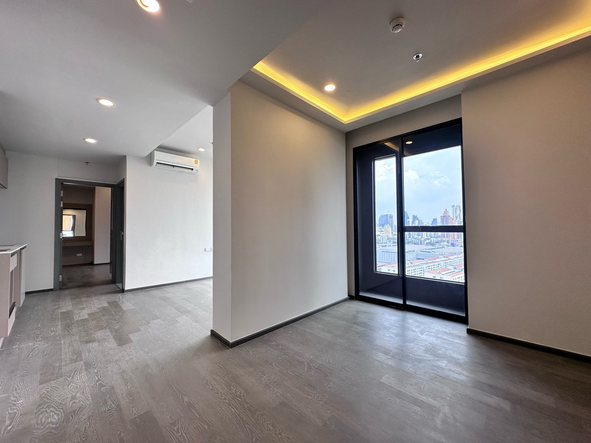 2 ห้องนอน Combine 76 ตร.ม. | COCO PARC พระราม 4 | แต่งครบ | ติด MRT 0 เมตร 082-4499822 แพรวา