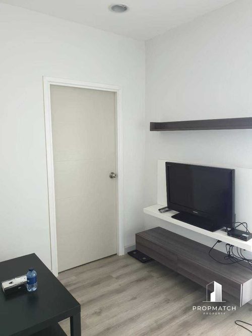 ✨Flash Deal ✨Centric Sathorn - Saint Louis (1Bed1Bath39SQM.)พร้อมอยู่ ! เพียง 5,090,000 บาท Tel.0981315848 @propmatch